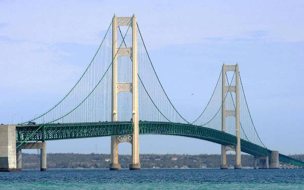 Mackinac Bridge - Als Mighty Mac oder Big Mac in Michigan bekannt  - Sehenswürdigkeiten USA